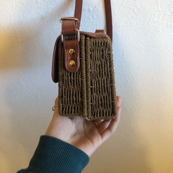 Woven purse - Picture 7 of 9